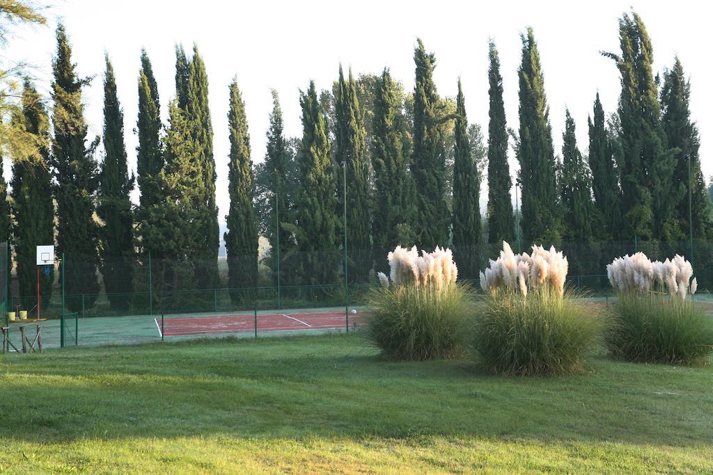 Agriturismo Girasole กัมบาสซี แตร์เม ภายนอก รูปภาพ