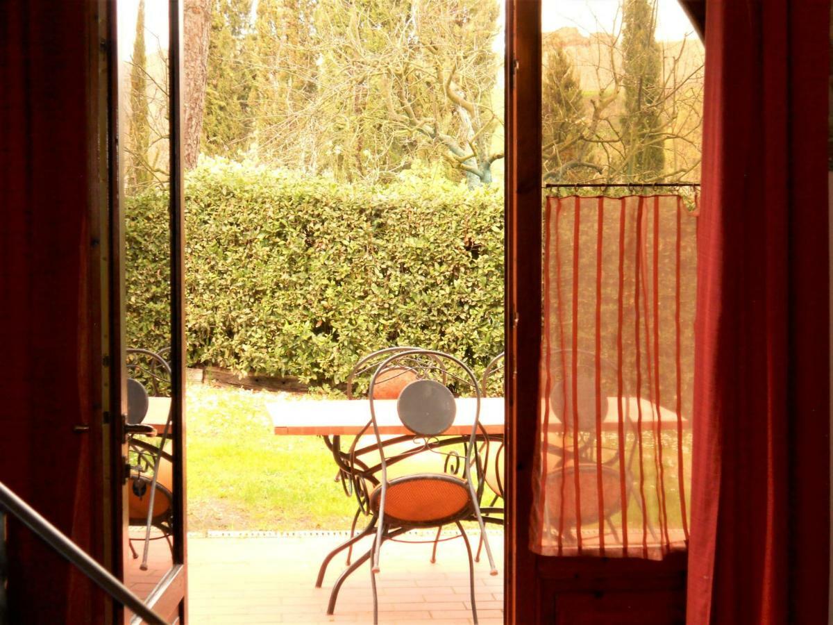 Agriturismo Girasole กัมบาสซี แตร์เม ภายนอก รูปภาพ